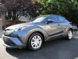 (A664) 2019 TOYOTA C-HR LE ( GRAY) CLEAN CARFAX REPORT!!