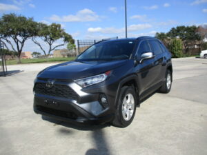 [H0879] 2021 TOYOTA RAV4 XLE, One owner, Clean carfax!
