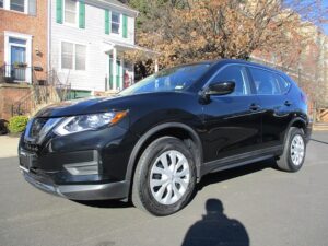 (A717) 2018 NISSAN ROGUE S (BLACK) LOW MILES / CLEAN CARFAX REPORT!!